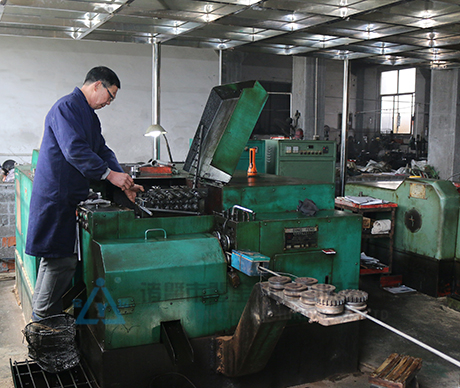 廠房設備-諸暨市登金機械有限公司